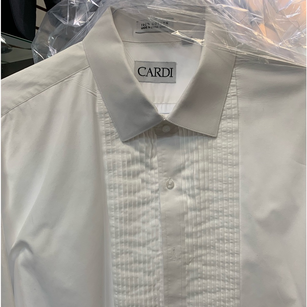 Lay Down Collar Dress Shirt